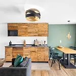 Soho Mountain - Pool Und Sauna Reit im Winkl