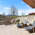 Soho Mountain - Pool Und Sauna Reit im Winkl