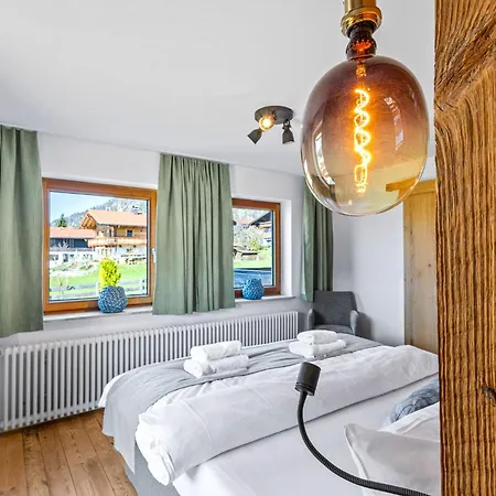 Apartmanhotel Soho Mountain - Pool Und Sauna Reit im Winkl