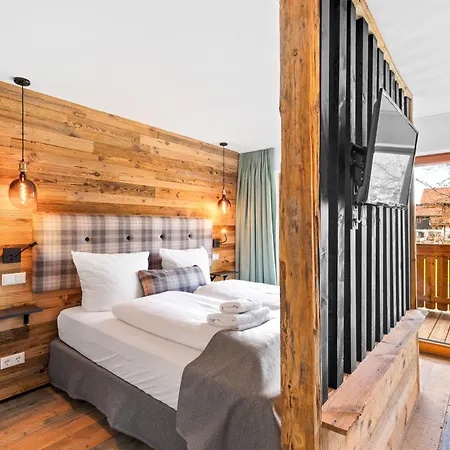Apartmanhotel Soho Mountain - Pool Und Sauna Reit im Winkl