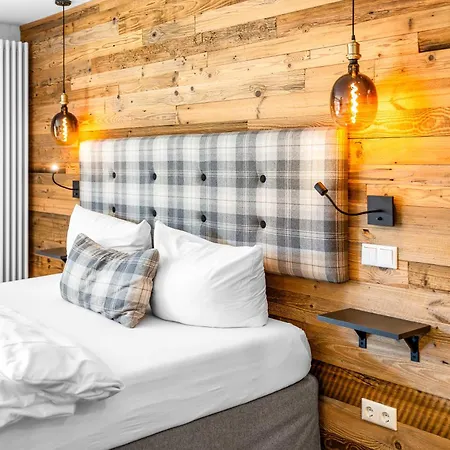 Soho Mountain - Pool Und Sauna Aparthotel 5*