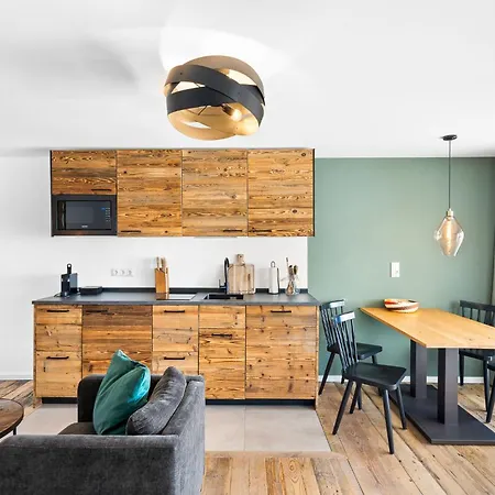 Soho Mountain - Pool Und Sauna Reit im Winkl