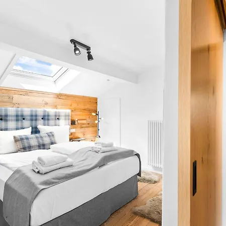 Apartmanhotel Soho Mountain - Pool Und Sauna 5*