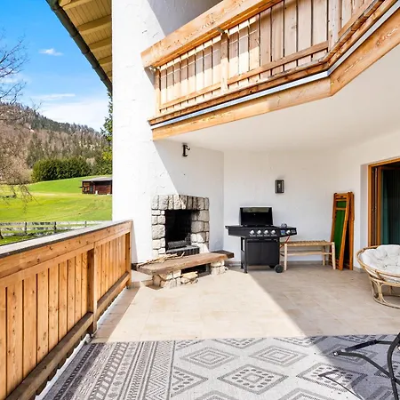 Soho Mountain - Pool Und Sauna Aparthotel Reit im Winkl