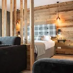 Soho Mountain - Pool Und Sauna 5*