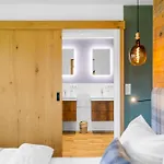 Soho Mountain - Pool Und Sauna Apartmanhotel Reit im Winkl