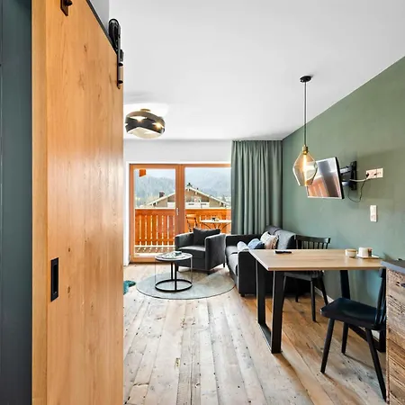 Soho Mountain - Pool Und Sauna Lejlighedshotel 5*