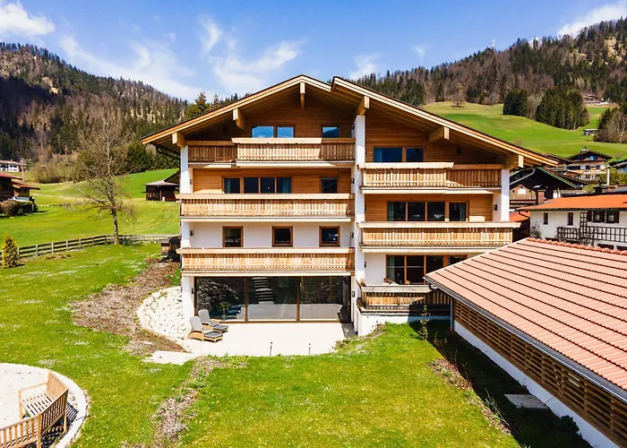 Soho Mountain - Pool Und Sauna Apartahotel 5*