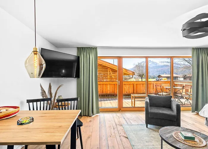 Soho Mountain - Pool Und Sauna Reit im Winkl