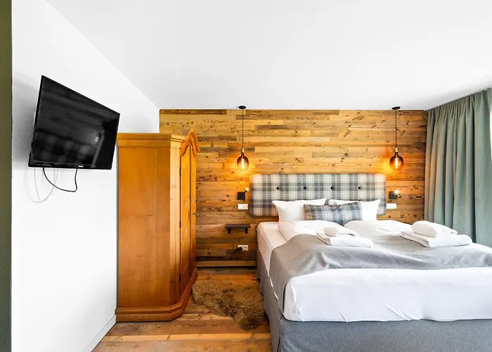 Soho Mountain - Pool Und Sauna 5*