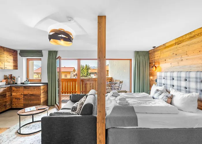 Soho Mountain - Pool Und Sauna Apartahotel